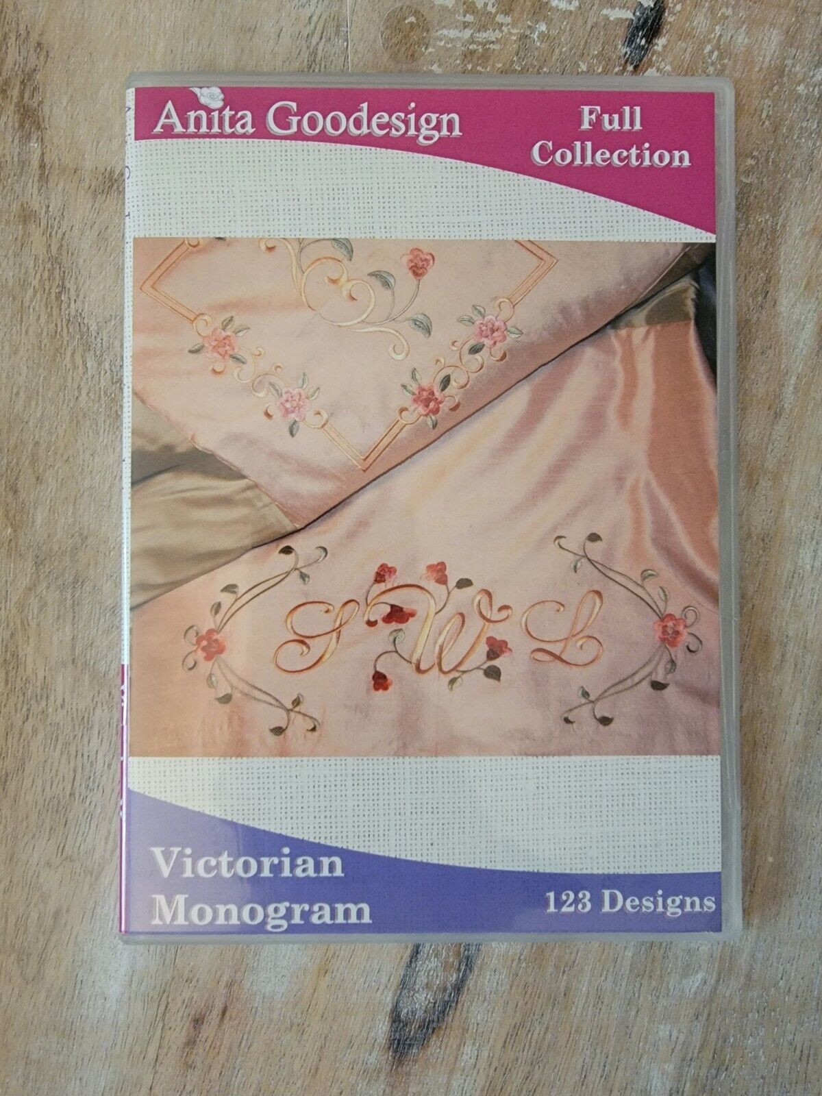 Victorian Monogram Anita Goodesign Quilting 123 Embroidery Designs CD Preowned